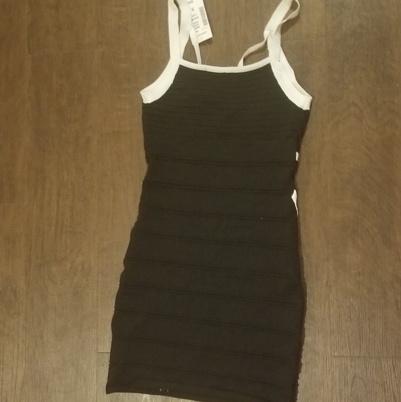 Love culture bodycon dress - Picture 2 of 3